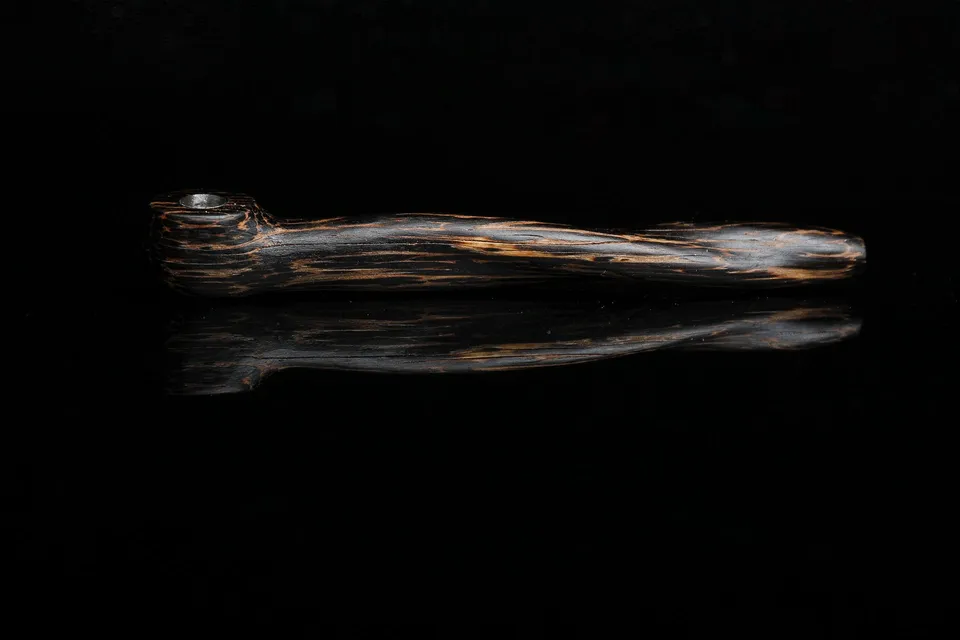 camouflet-convector-double-helix-stem-black-palm-wood image 1
